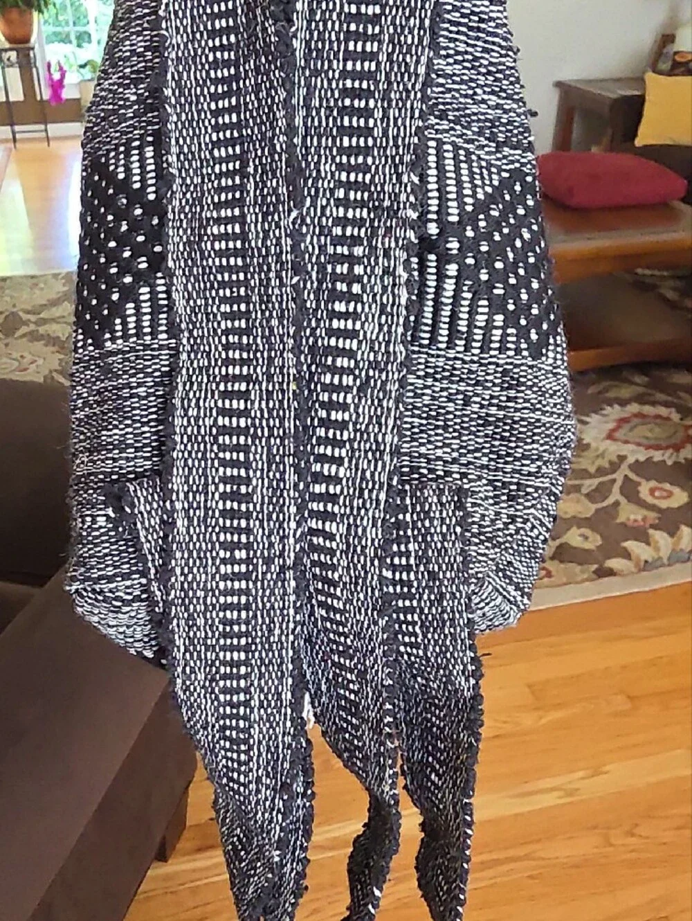 Handwoven Black & White Backpack - MOLINA